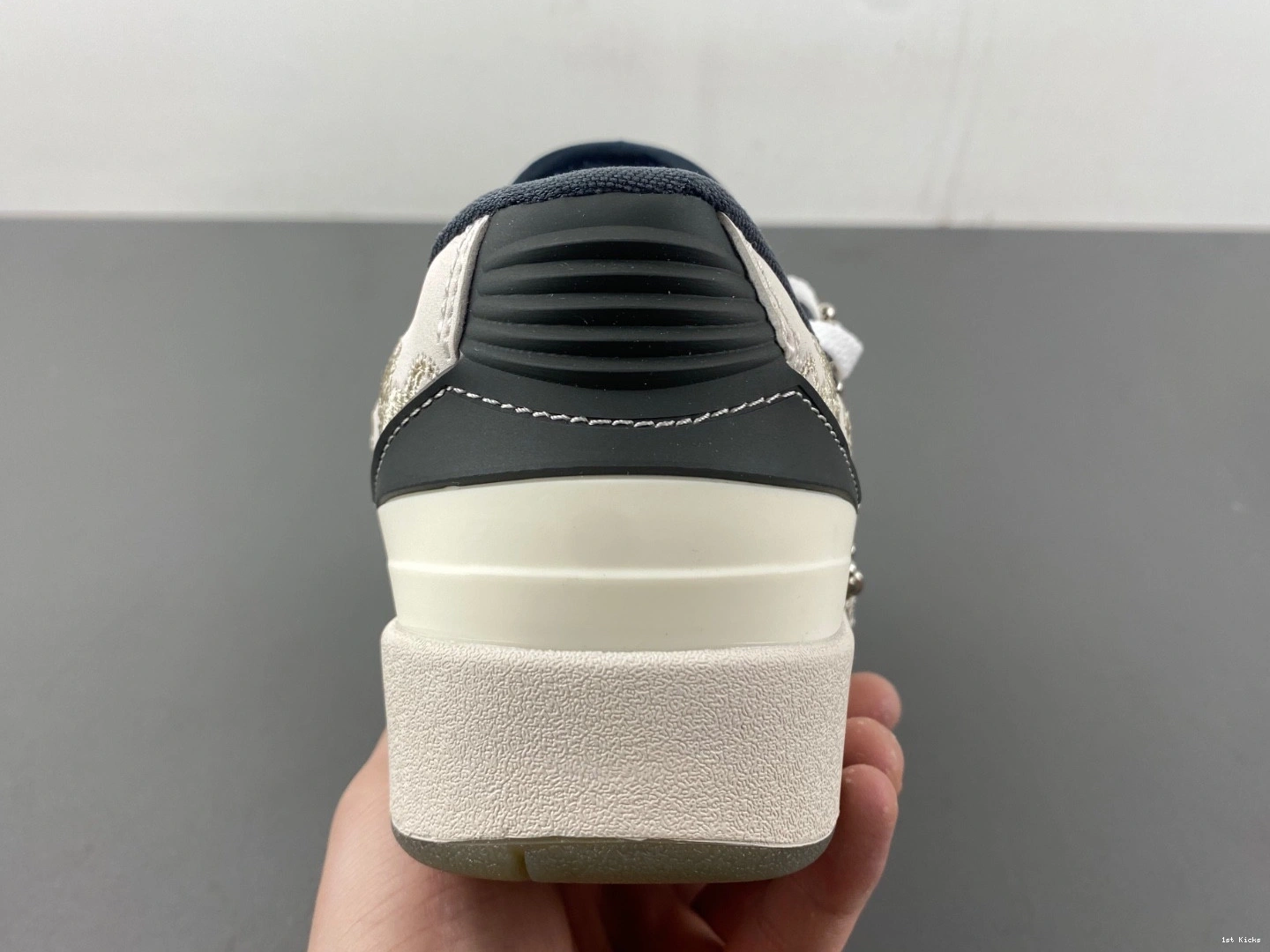 FJ3468-100 Year Retro the Dragon of Jordan Low 2 Men's - 0128